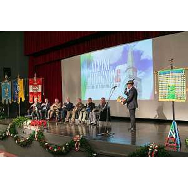 Ottantasettesima Adunata nazionale degli Alpini. Incontro tra Penne Nere, città e istituzioni all'Auditorium Concordia - Pordenone 10/05/2014