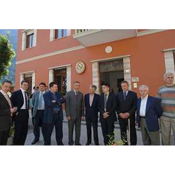 Riccardo Illy (Presidente Regione Friuli Venezia Giulia) e Luigi Marcon (Sindaco Chiusaforte) tra gli amministratori della Valle del Fella. (Chiusaforte 13/07/07)