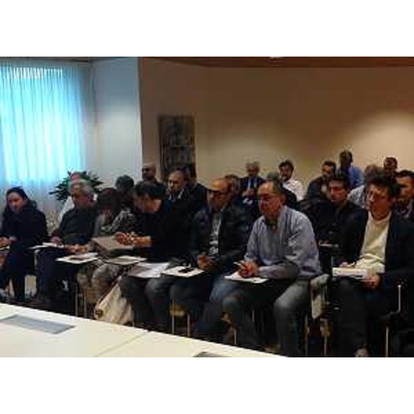 Rappresentanti delle sigle sindacali del trasporto ferroviario (FILT CGIL, FIT CISL, UIL Trasporti, FAST CONFSAL, OrSA Tasporti, UGL, FAISA CISAL, USB) all'incontro sulla prossima pubblicazione del Bando per l'affidamento del servizio di trasporto ferroviario regionale - Udine 16/05/2014
