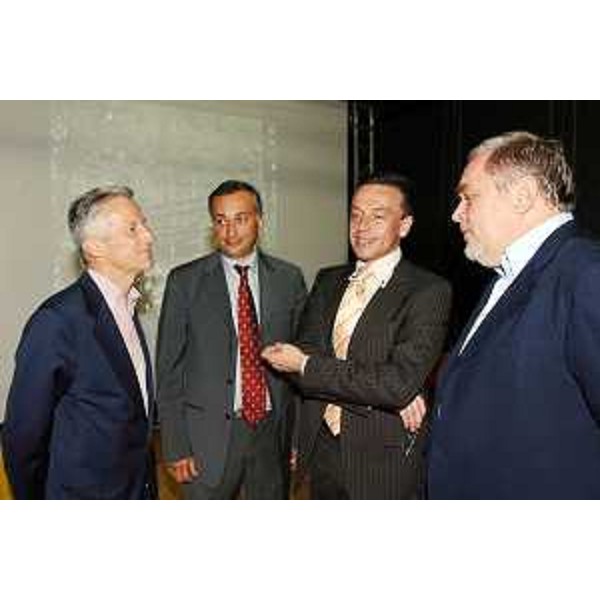 Riccardo Illy (Presidente Regione Friuli Venezia Giulia) alla celebrazione del ventennale di Agriforest, con Luigi Marcon (Sindaco Chiusaforte), Sandro Della Mea (Presidente Cooperativa Agriforest) e Renzo Marinig (Presidente Lega Cooperative Friuli Venezia Giulia). (Chiusaforte 13/07/07)