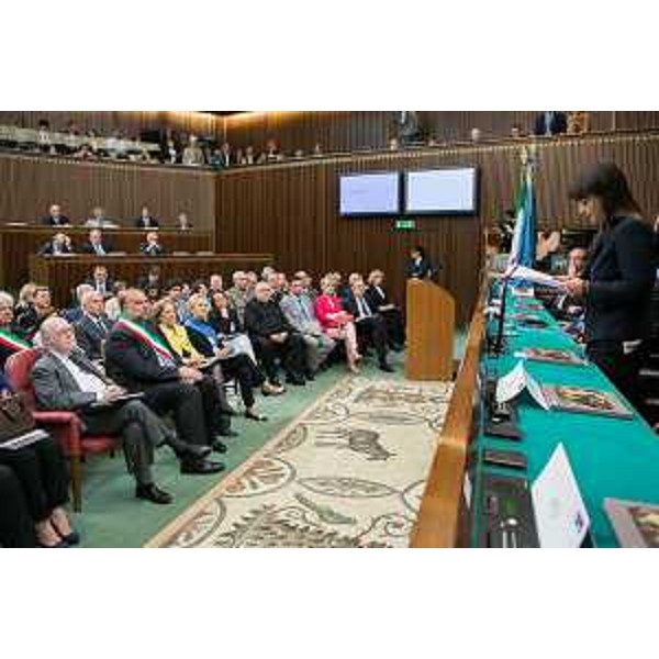 Debora Serracchiani (Presidente Regione Friuli Venezia Giulia) interviene alla cerimonia del cinquantesimo anniversario della prima seduta dell'Assemblea regionale del Friuli Venezia Giulia - Trieste 26/05/2014