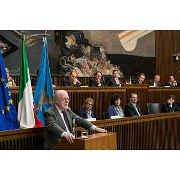 Gaetano Silvestri (Presidente Corte Costituzionale) interviene alla cerimonia del cinquantesimo anniversario della prima seduta dell'Assemblea regionale del Friuli Venezia Giulia - Trieste 26/05/2014