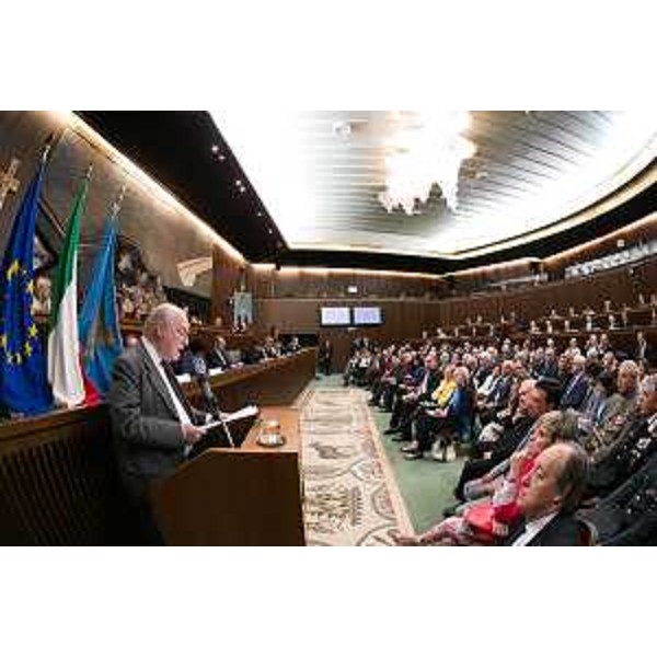 Gaetano Silvestri (Presidente Corte Costituzionale) interviene alla cerimonia del cinquantesimo anniversario della prima seduta dell'Assemblea regionale del Friuli Venezia Giulia - Trieste 26/05/2014