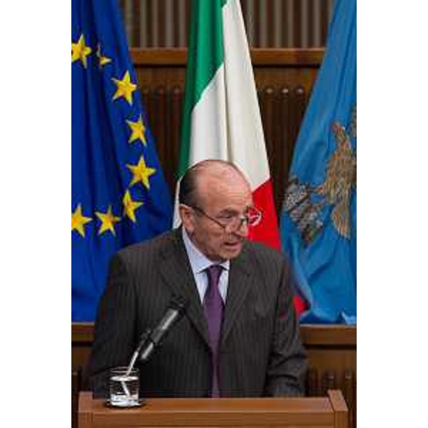 Intervento di Rino Bianchini, rappresentante dell'Associazione dei consiglieri regionali delle diverse legislature e consigliere nella prima legislatura, alla cerimonia del cinquantesimo anniversario della prima seduta dell'Assemblea regionale del Friuli Venezia Giulia - Trieste 26/05/2014