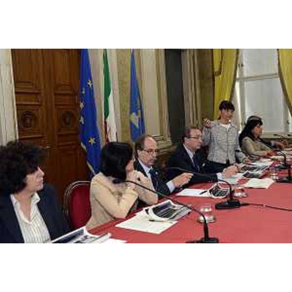 Debora Serracchiani (Presidente Friuli Venezia Giulia) e la Giunta regionale durante la conferenza stampa su "Un anno di attività" - Trieste 30/05/2014