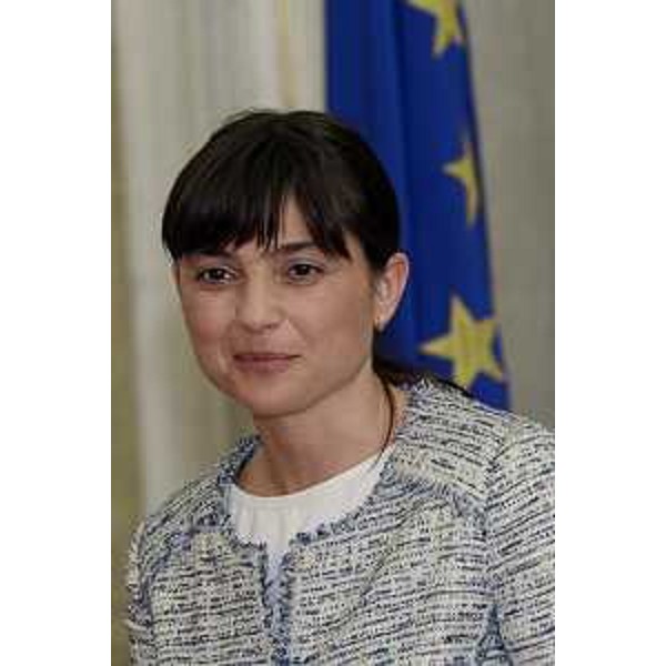 Debora Serracchiani (Presidente Friuli Venezia Giulia) durante la conferenza stampa su "Un anno di attività" della Giunta regionale da lei presieduta- Trieste 30/05/2014