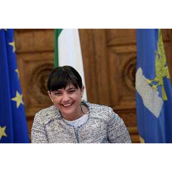 Debora Serracchiani (Presidente Friuli Venezia Giulia) durante la conferenza stampa su "Un anno di attività" della Giunta regionale da lei presieduta- Trieste 30/05/2014