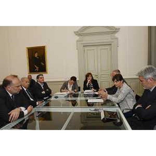 Debora Serracchiani (Presidente Friuli Venezia Giulia) e Paolo Panontin (Assessore Autonomie locali) incontrano l'ufficio di presidenza del CAL-Consiglio delle Autonomie Locali in merito al Patto di stabilità - Trieste 30/05/2014