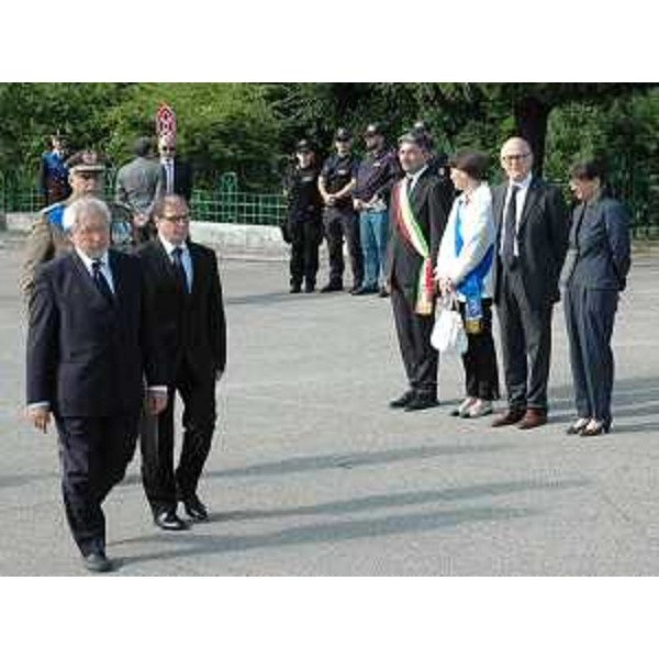 Pierpaolo Baretta (Sottosegretario Economia e Finanze), Antonio Calligaris (Sindaco Fogliano Redipuglia), Debora Serracchiani (Presidente Regione Friuli Venezia Giulia) alla Festa della Repubblica al Sacrario di Redipuglia (GO) - 02/06/2014