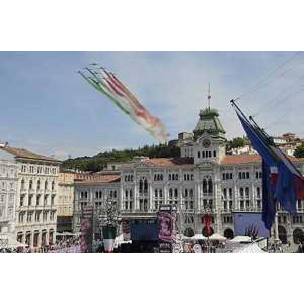 Le Frecce Tricolori sulla Festa Rosa del novantasettesimo Giro d'Italia - Trieste 01/06/2014