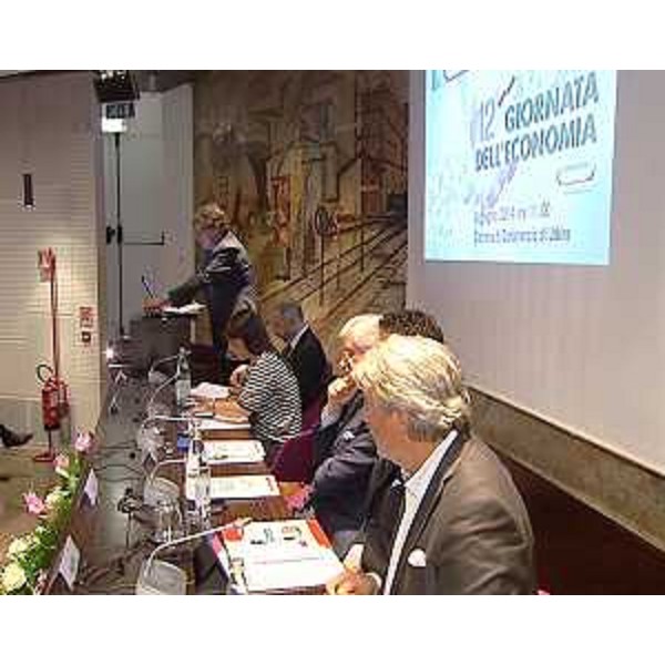I presidenti Giovanni Da Pozzo (Unioncamere FVG) e Debora Serracchiani (Regione Friuli Venezia Giulia) alla dodicesima "Giornata dell'economia", in Sala Valduga della Camera di Commercio - Udine 06/06/2014
