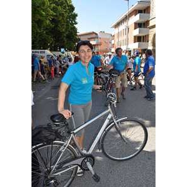 Mariagrazia Santoro (Assessore regionale Infrastrutture e Mobilità) alla partenza della pedalata Grado-Palmanova organizzata per festeggiare la conclusione del Progetto europeo CAAR-Ciclovia Alpe Adria Radweg - Grado 08/06/2014