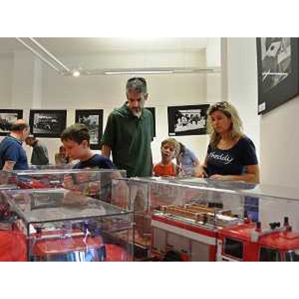 Mostra di foto e modelli di mezzi dei Pompieri nella sede della Regione FVG, in occasione del XXI Raduno nazionale dei Vigili del Fuoco - Trieste 15/06/2014