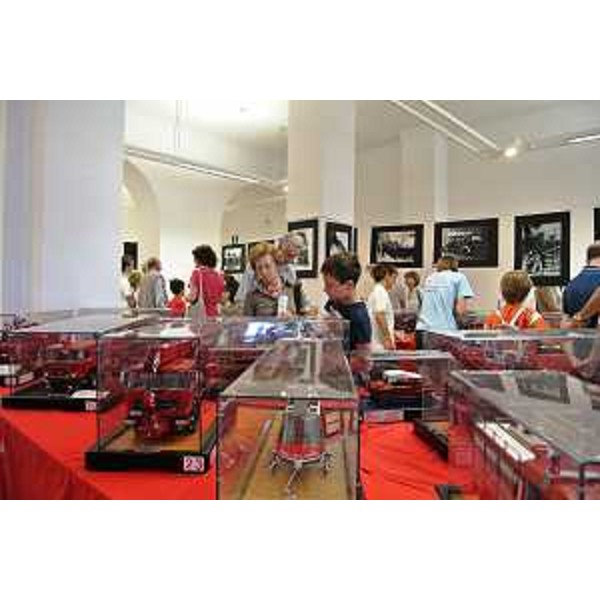 Mostra di foto e modelli di mezzi dei Pompieri nella sede della Regione FVG, in occasione del XXI Raduno nazionale dei Vigili del Fuoco - Trieste 15/06/2014
