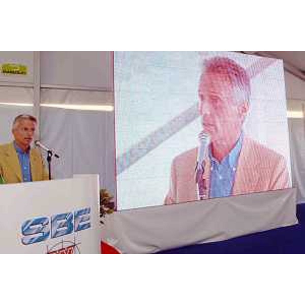 Riccardo Illy (Presidente Regione Friuli Venezia Giulia) all'inaugurazione di un nuovo impianto fotovoltaico realizzato nello stabilimento della Sbe di Monfalcone. (Monfalcone 19/07/07)