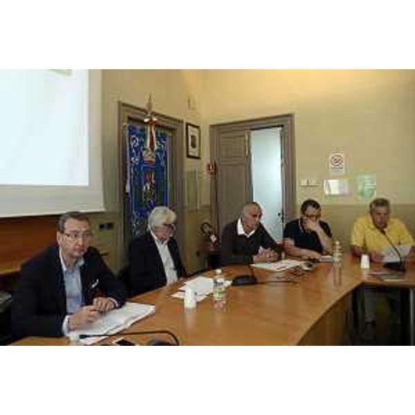 Sergio Bolzonello (Vicepresidente Regione FVG e assessore Attività produttive, Commercio, Cooperazione, Risorse agricole e forestali) al convegno "Riforma dei Consorzi industriali. Riorganizzare i territori per favorire una crescita di qualità", in Municipio - San Giorgio di Nogaro 16/06/2014