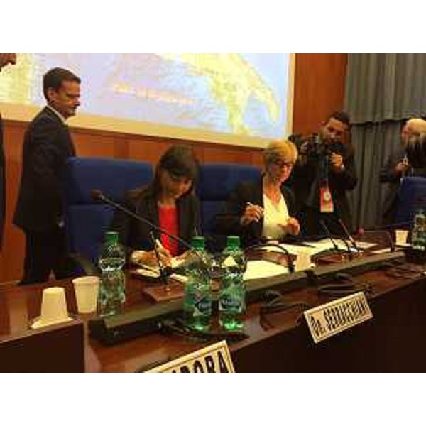 Debora Serracchiani (Presidente Regione Friuli Venezia Giulia) e Roberta Pinotti (Ministro Difesa) - Città militare della Cecchignola, Roma, 19/06/2014