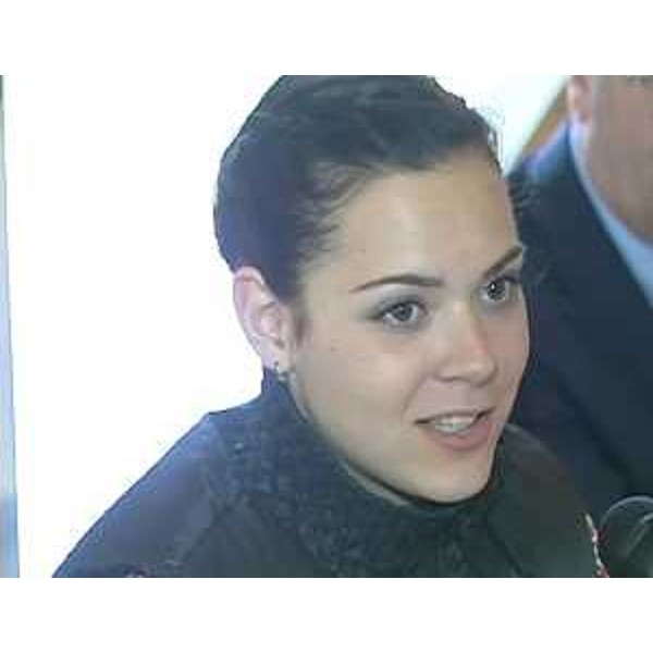Adelina Sotnikova (Campionessa olimpica Sochi 2014) in conferenza stampa sulla presenza della nazionale russa di Pattinaggio artistico su ghiaccio, in allenamento a Piancavallo dal 15 giugno al 6 luglio - Piancavallo 23/06/2014