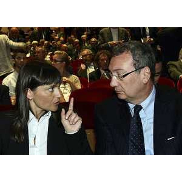 Debora Serracchiani (Presidente Regione Friuli Venezia Giulia) e Sergio Bolzonello (Vicepresidente FVG e assessore regionale Attività produttive) all'Assemblea generale delle aziende associate a Confindustria Udine - Udine 30/06/2014