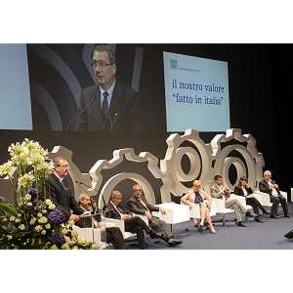 Sergio Bolzonello (Vicepresidente FVG e assessore regionale Attività produttive) interviene all'Assemblea generale delle aziende associate a Confindustria Udine - Udine 30/06/2014
