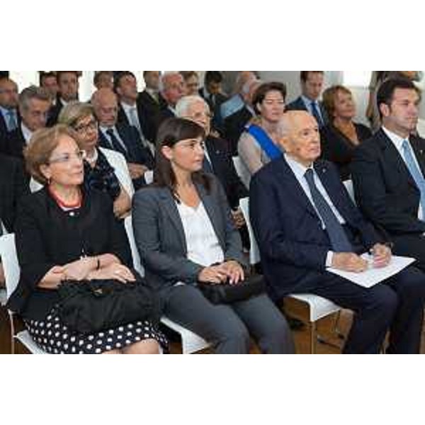 Francesca Adelaide Garufi (Commissario di Governo e prefetto di Trieste), Debora Serracchiani (Presidente Regione Friuli Venezia Giulia), Giorgio Napolitano (Presidente Repubblica Italiana) e Franco Iacop (Presidente Consiglio regionale) alla Galleria d'Arte contemporanea - Monfalcone 06/07/2014