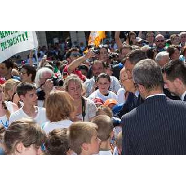 I Capi di Stato Giorgio Napolitano (Italia) e Borut Pahor (Slovenia) salutano i cittadini nella Piazza della Transalpina - Gorizia 07/07/2014