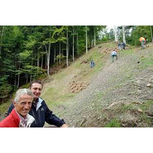 Riccardo Illy (Presidente Regione Friuli Venezia Giulia) ed Enzo Marsilio (Assessore regionale Montagna) visitano il territorio montano della Carnia. (Ovaro 23/08/07)