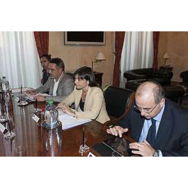 Debora Serracchiani (Presidente Regione Friuli Venezia Giulia) alla riunione sull'impiego di beni immobili della Difesa siti sul territorio del FVG - Roma 05/08/2014