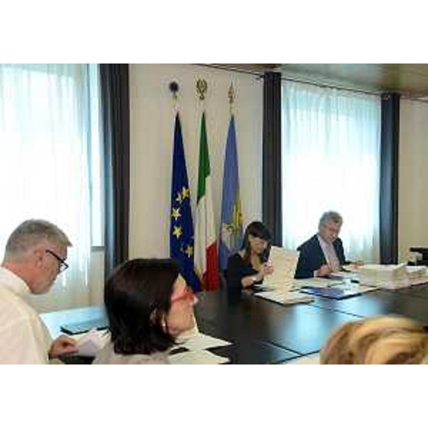 Debora Serracchiani (Presidente Regione Friuli Venezia Giulia) presiede la riunione della Giunta regionale - Udine 07/08/2014