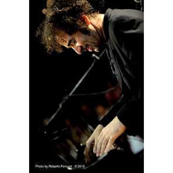 Il musicista argentino Natalio Luis Mangalavite