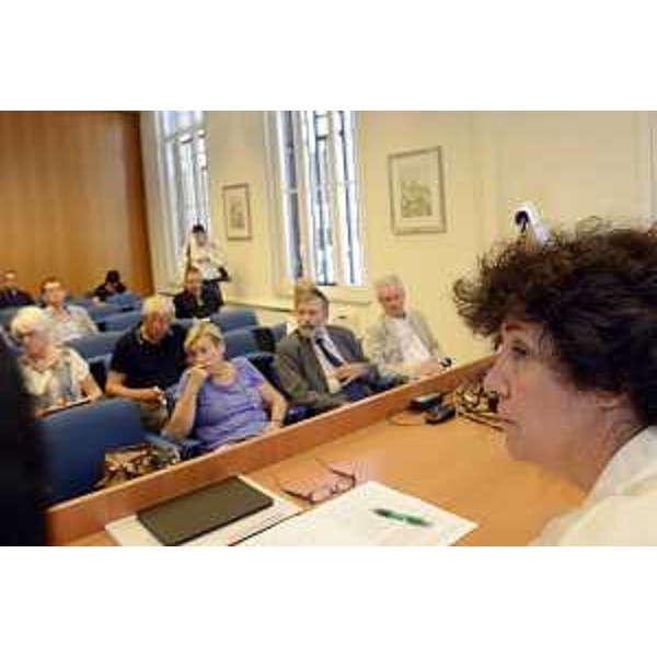 Loredana Panariti (Assessore regionale Lavoro) al Tavolo regionale di Concertazione - Trieste 08/08/2014