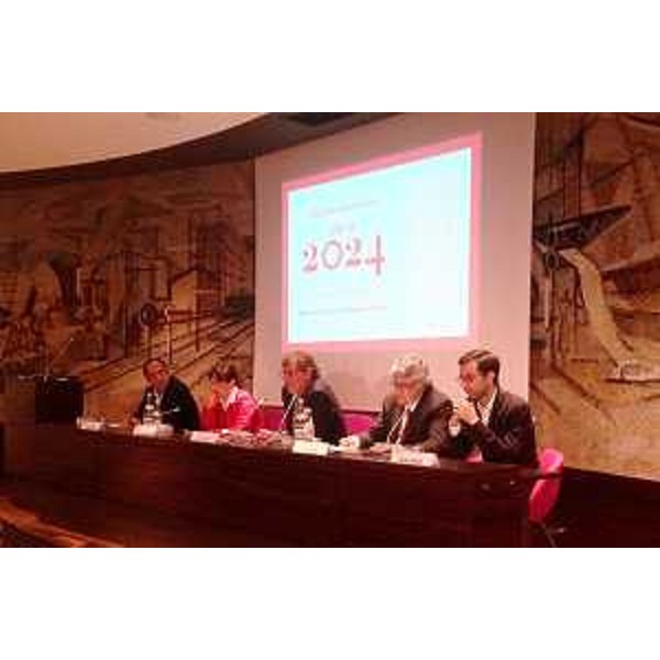Renato Quaglia (Project manager Friuli Future Forum), Debora Serracchiani (Presidente Regione Friuli Venezia Giulia), Giovanni Da Pozzo (Presidente CCIAA Udine), Alberto Felice De Toni (Rettore Università Udine) e Gabriele Giacomini (Assessore Innovazione Comune Udine) alla conferenza stampa di presentazione del Progetto "Agenda del Futuro – Udine 2024" di Friuli Future Forum, presso la Camera di Commercio - Udine 25/08/2014