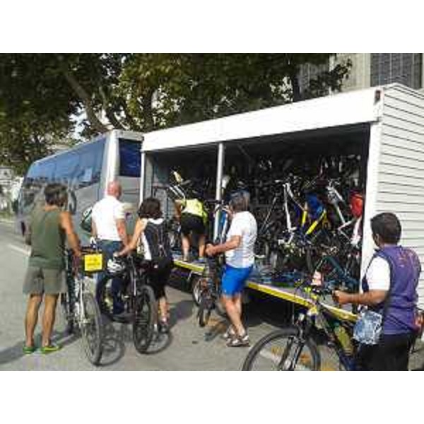 Servizio di trasporto intermodale gratuito "Bici+Bus - Linea Mare e Città" in partenza da Grado - 08/08/2014