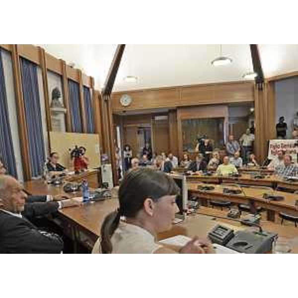 Ettore Romoli (Sindaco Gorizia) e Debora Serracchiani (Presidente Regione Friuli Venezia Giulia) in Consiglio comunale – Gorizia 11/08/2014