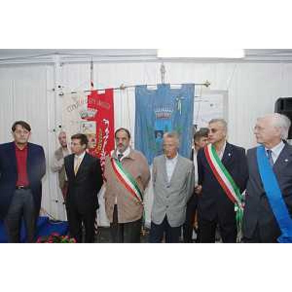 Riccardo Illy (Presidente Regione Friuli Venezia Giulia), Lodovico Sonego (Assessore regionale Mobilità e Infrastrutture di Trasporto) e Marzio Strassoldo (Presidente Provincia Udine) alla cerimonia d'inaugurazione della variante di Tors a Forni Avoltri. (Forni Avoltri 30/08/07)