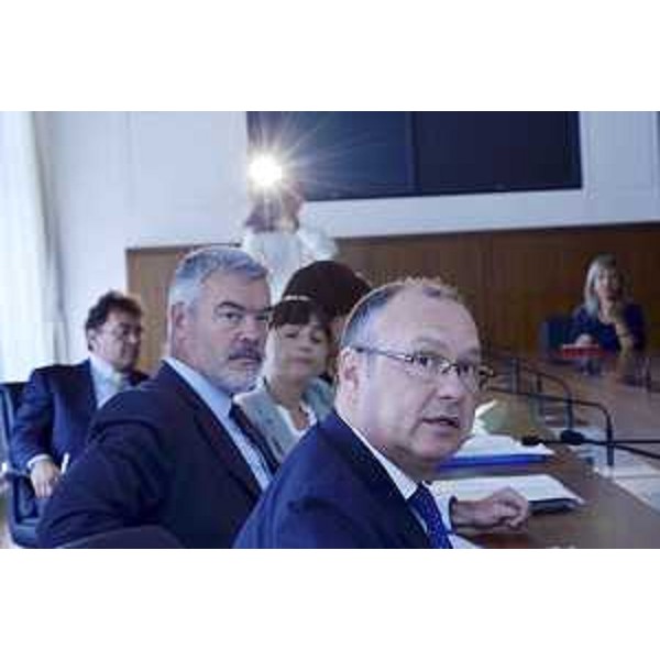 Paolo Panontin (Assessore regionale Funzione pubblica e Coordinamento Riforme) e Lorenzo Pozza (Presidente Insiel S.p.A.) in conferenza stampa sull'avanzamento del Programma ERMES - Trieste 02/09/2014