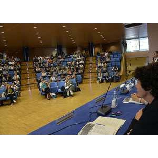 Loredana Panariti (Assessore regionale Formazione e Istruzione) alla giornata di formazione per docenti "L'insegnamento della lingua friulana a scuola: stato dell'arte, risorse, novità e prospettive per l'Anno scolastico 2014-2015", all'Auditorium della Regione FVG - Udine 09/09/2014