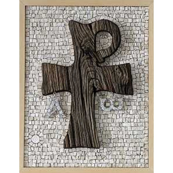 La "Croce di Aquileia", della Scuola Mosaicisti del Friuli, uno dei doni che la presidente della Regione FVG Debora Serracchiani offrirà a Papa Francesco sabato 13 settembre 2014, al termine della Celebrazione che il Santo Padre presiederà al Sacrario Militare di Redipuglia
