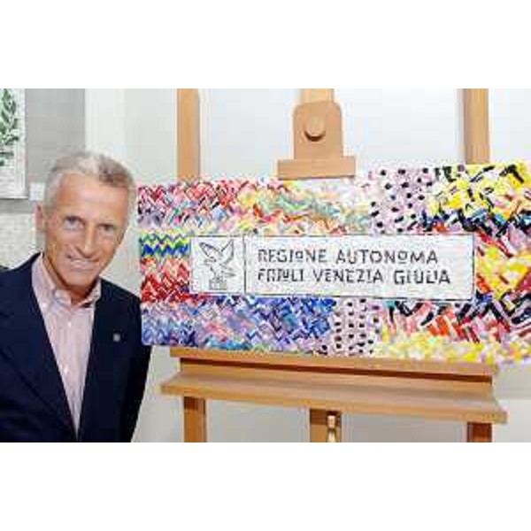 Riccardo Illy (Presidente Regione Friuli Venezia Giulia) visita la Scuola Mosaicisti del Friuli di Spilmbergo. (Spilimbergo 31/08/07)