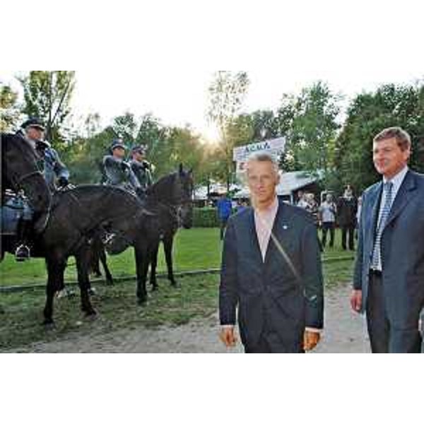 Riccardo Illy (Presidente Regione Friuli Venezia Giulia) al Primo Campionato Alpe Adria, con allevatori e cavalieri provenienti da Slovenia, Carinzia, Croazia. (Villanova di San Daniele 31/08/07)
