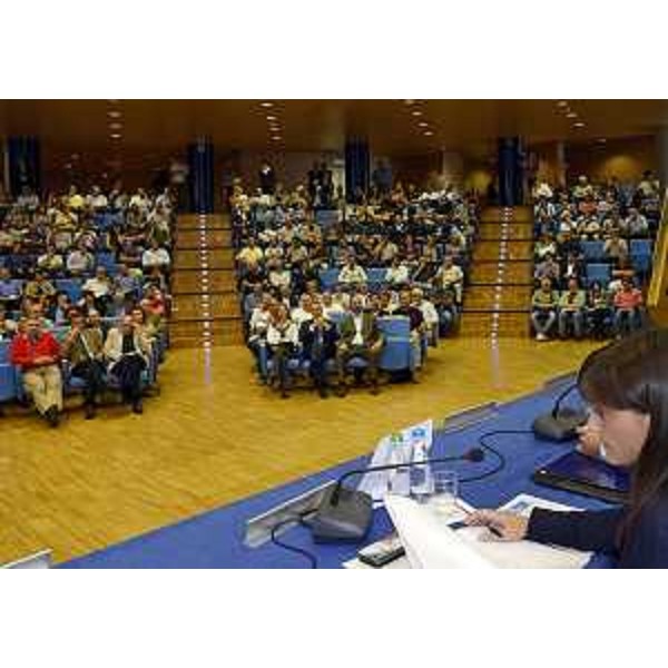 Debora Serracchiani (Presidente Regione Friuli Venezia Giulia) al 1° Forum FVG delle Professioni intellettuali "Per una regione della conoscenza", all'Auditorium della Regione FVG - Udine 15/09/2014