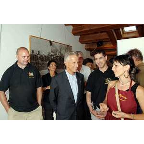 Riccardo Illy (Presidente Regione Friuli Venezia Giulia) ad Andreis in occasione della manifestazione "Paesi aperti". (Andreis 02/09/07)