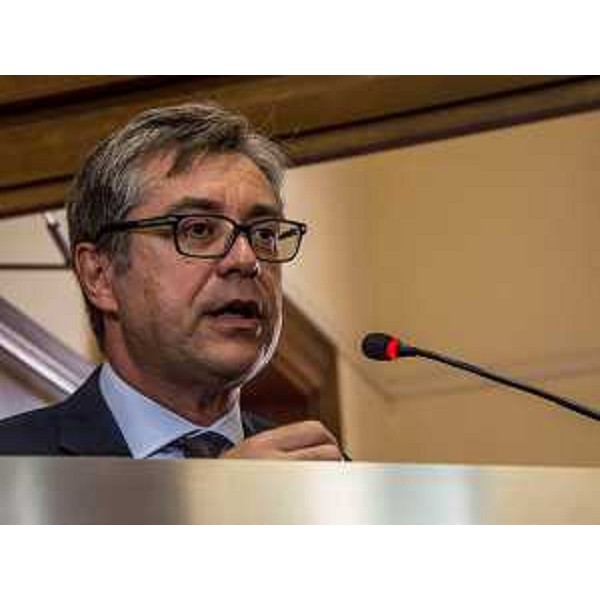 Francesco Peroni (Assessore regionale Finanze, Patrimonio, Coordinamento e Programmazione Politiche economiche e comunitarie) interviene alla manifestazione "CamPioNaria since 1947" (in ricordo della prima edizione della fiera campionaria pordenonese), alle Scuole Gabelli - Pordenone 20/09/2014