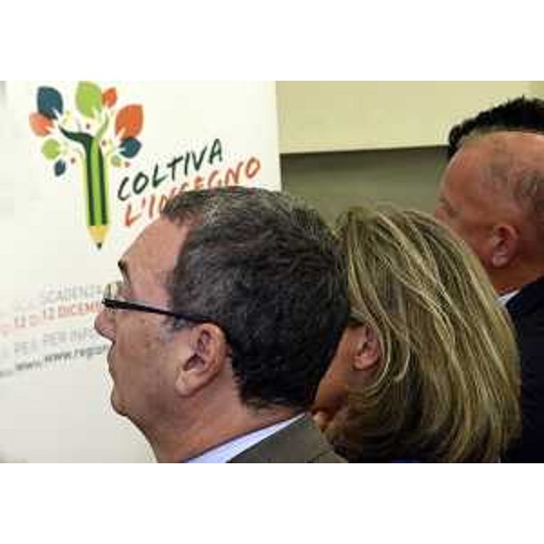 Sergio Bolzonello (Vicepresidente Regione FVG e assessore regionale Risorse agricole e forestali) alla presentazione delle "Buone pratiche" del PSR 2007-2013 e della Programmazione 2014-2020 - Udine 22/09/2014