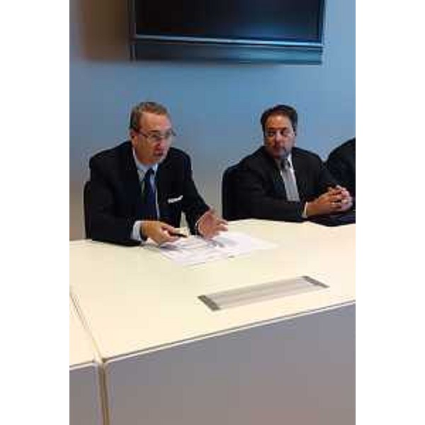 Sergio Bolzonello (Vicepresidente Regione FVG e assessore regionale Attività produttive) e Richard Gabbianelli (Presidente Consiglio di Amministrazione Mangiarotti S.p.A. e vicepresidente senior WEC - Westinghouse Electric Company LLC) - Udine 24/09/2014
