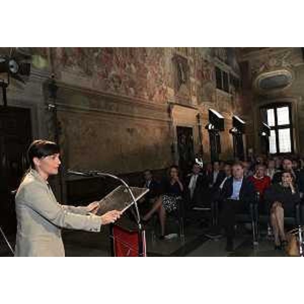Debora Serracchiani (Presidente Regione Friuli Venezia Giulia) alla cerimonia della prima edizione del Premio Friuli Storia, nel Salone del Castello - Udine 25/09/2014