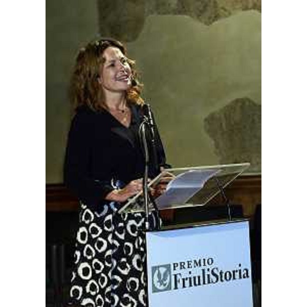 Lucia Ceci (Premio Friuli Storia 2014 con "L'Interesse superiore. Il Vaticano e l'Italia di Mussolini"), nel Salone del Castello - Udine 25/09/2014