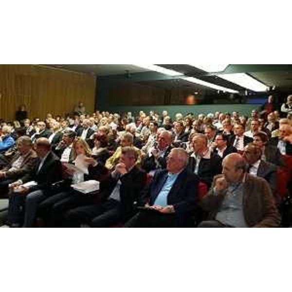 Platea al primo incontro propedeutico agli Stati generali della Montagna - Amaro (UD) 25/09/2014