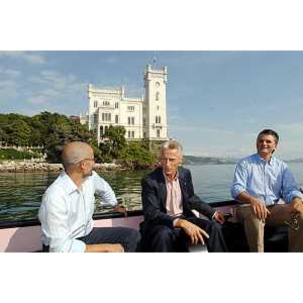 Riccardo Illy (Presidente Regione Friuli Venezia Giulia) visita la Riserva del Parco Marino di Miramare con il Segretario generale del WWF Italia Michele Candotti. (Trieste 03/09/07)