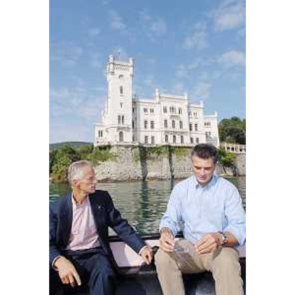 Riccardo Illy (Presidente Regione Friuli Venezia Giulia) con il Segretario generale del WWF Italia Michele Candotti durante la visita alla Riserva del Parco Marino di Miramare. (Trieste 03/09/07)